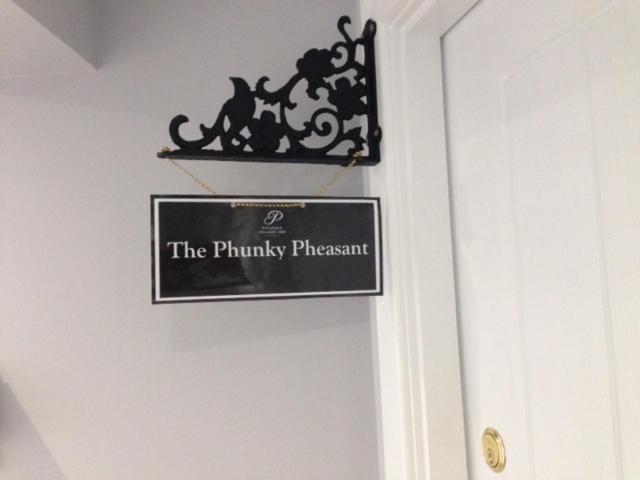 Pitlessie Inn And Pantry Cupar Exterior foto